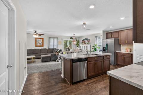 6213 Paint Mare Lane, Jacksonville FL - photo 18 of 68