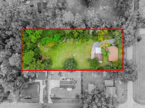 421 Permento Avenue, Jacksonville FL - photo 9 of 46