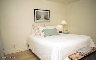 14054 Pine Island Drive, Jacksonville FL - photo 13 of 40