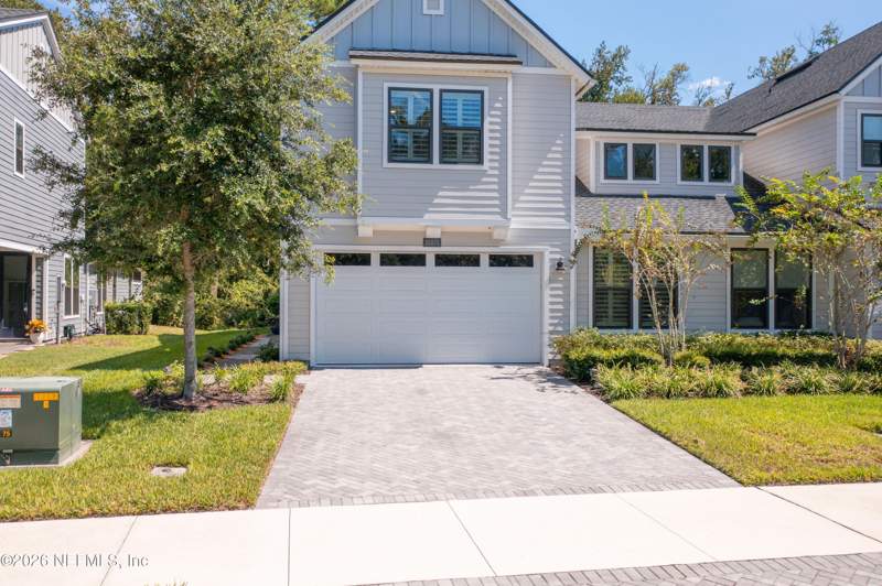 4 bedroom Single Family Residence at 10071 Filament Boulevard, Edison East Villas, Jacksonville — photo 3