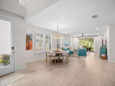 10071 Filament Boulevard, Jacksonville FL - photo 8 of 56
