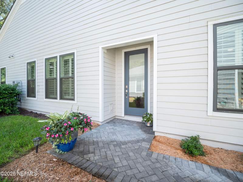 4 bedroom Single Family Residence at 10071 Filament Boulevard, Edison East Villas, Jacksonville — photo 5