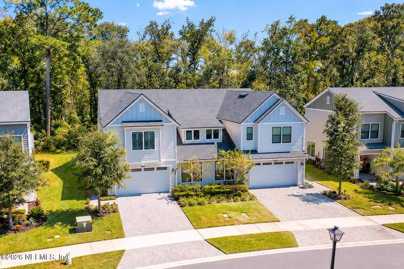 4 bedroom Single Family Residence at 10071 Filament Boulevard, Edison East Villas, Jacksonville — photo 2