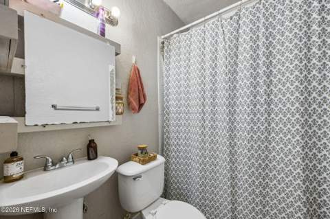 2987 Collier Avenue, Jacksonville FL - photo 21 of 38