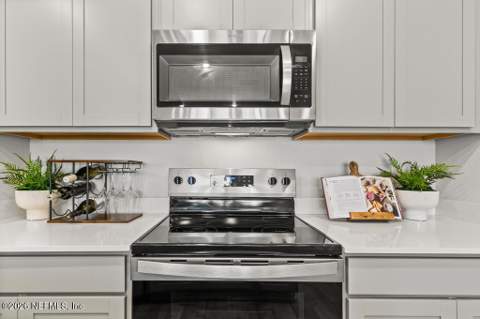 226 Brazil Nut Circle, Jacksonville FL - photo 10 of 42