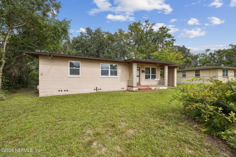 3 bedroom Single Family Residence at 2457 Broward Road, Highlands, Jacksonville — photo 4