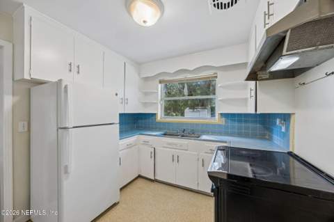 2457 Broward Road, Jacksonville FL - photo 9 of 35