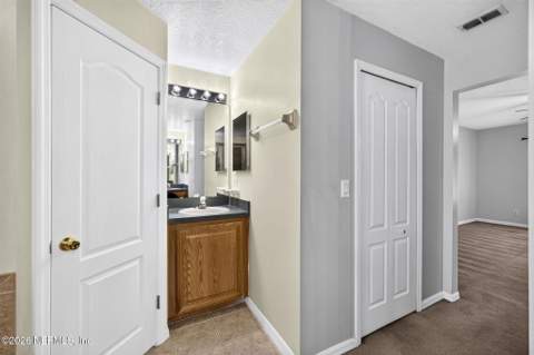 177 Johns Glen Drive, Jacksonville FL - photo 24 of 33