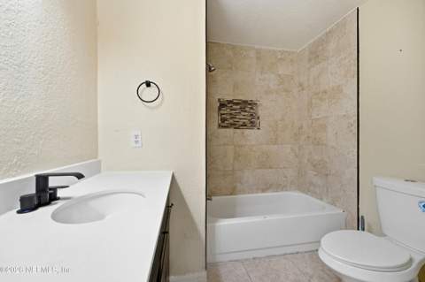881 Chalmet Lane, Jacksonville FL - photo 15 of 27