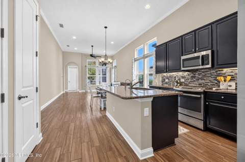 237 Rialto Drive, Ponte Vedra FL - photo 6 of 38