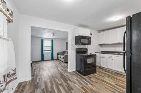 843 Line Street, Jacksonville FL - photo 12 of 33