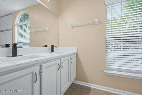 1454 Cove Landing Drive, Jacksonville FL - photo 18 of 40