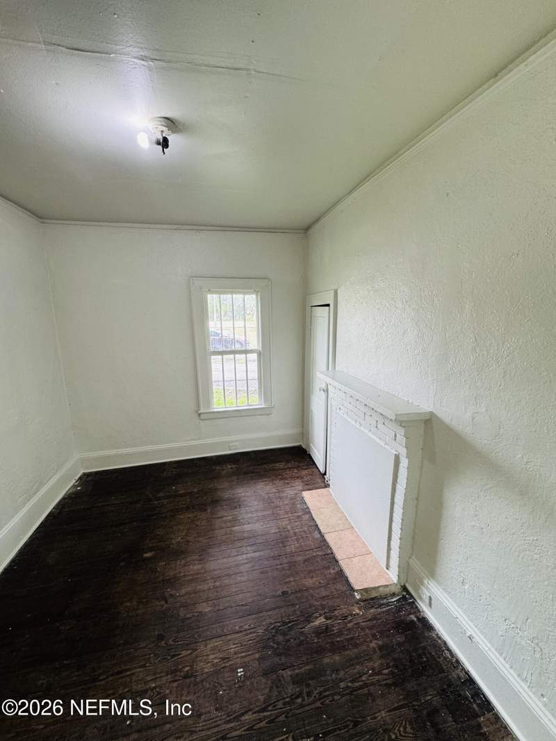 4 bedroom Single Family Residence at 1122 E 1st Street, Eastside, Jacksonville — photo 4