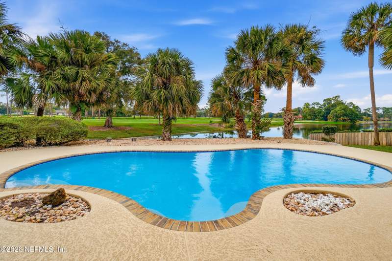 4 bedroom Single Family Residence at 8202 Hunters Grove Road, Deerwood, Jacksonville — photo 3