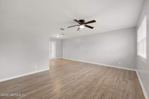 2751 Lansdowne Drive, Jacksonville FL - photo 11 of 33
