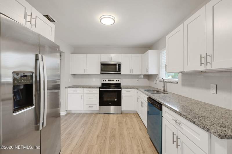 3 bedroom Single Family Residence at 2751 Lansdowne Drive, Arlington Hills, Jacksonville — photo 4