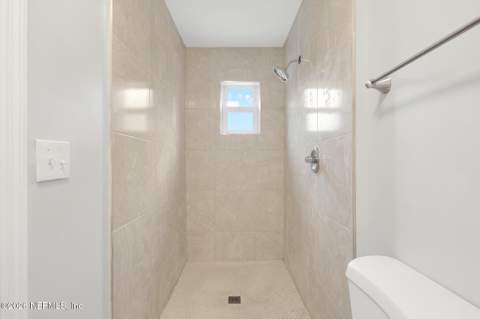 2751 Lansdowne Drive, Jacksonville FL - photo 9 of 33