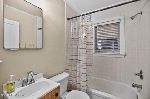 302 S 6th Street, Jacksonville Beach FL - photo 11 of 47