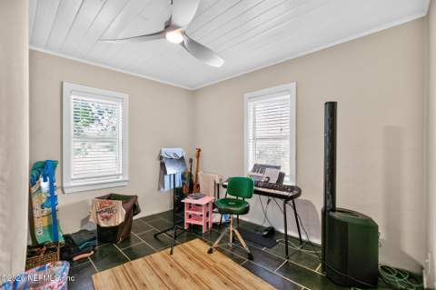 302 S 6th Street, Jacksonville Beach FL - photo 14 of 47