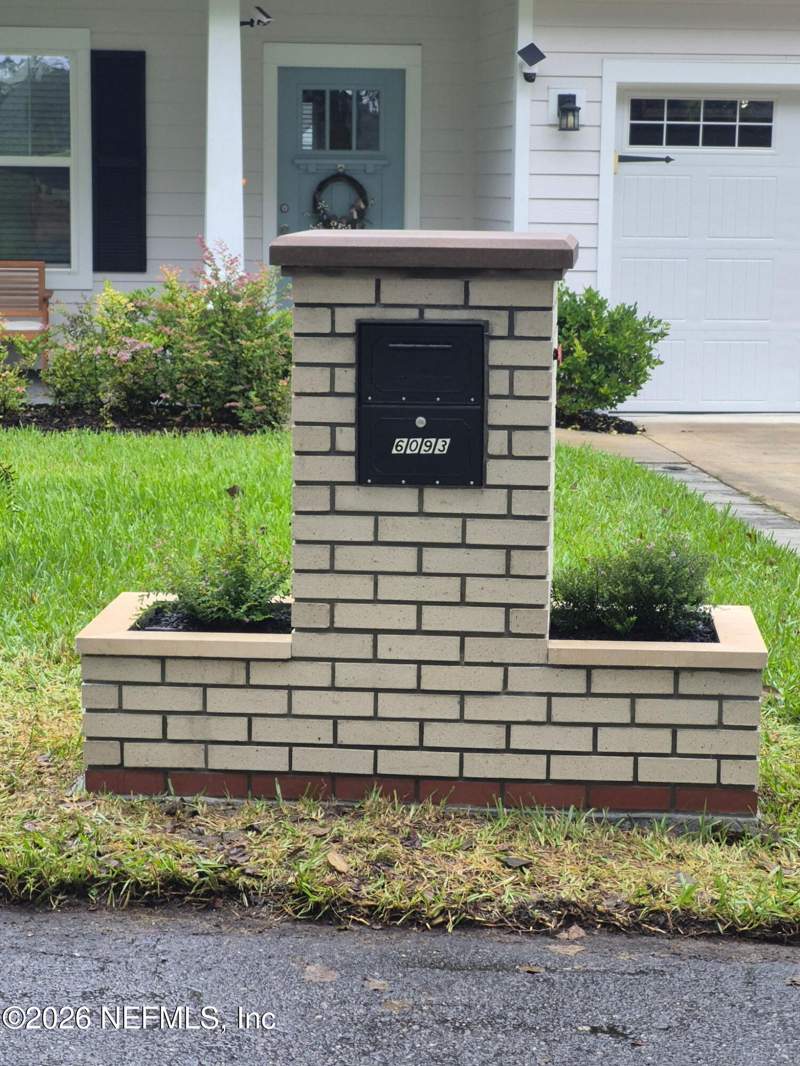 4 bedroom Single Family Residence at 6093 Hyde Park Circle, Hyde Park Circle, Jacksonville — photo 5