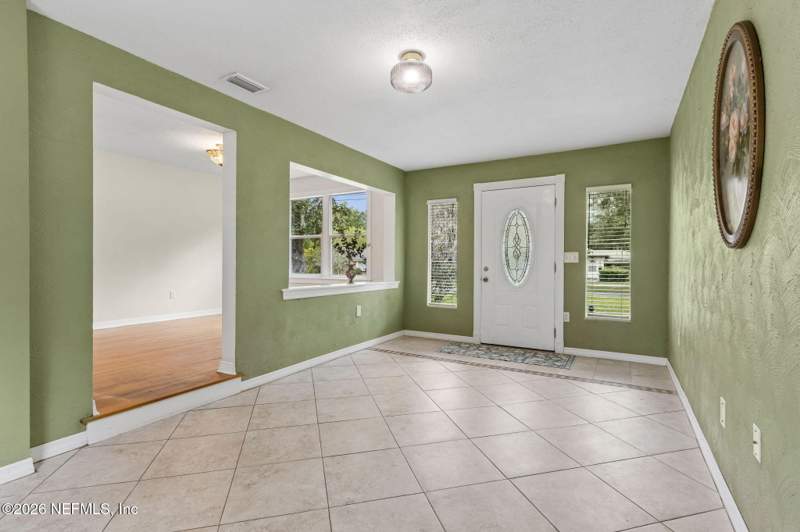 3 bedroom Single Family Residence at 9740 Orr Court, Southside Estates, Jacksonville — photo 4