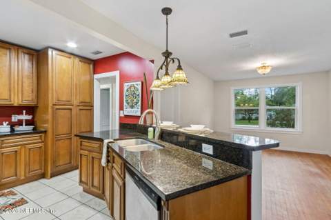 9740 Orr Court, Jacksonville FL - photo 12 of 31