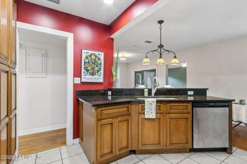 9740 Orr Court, Jacksonville FL - photo 14 of 31