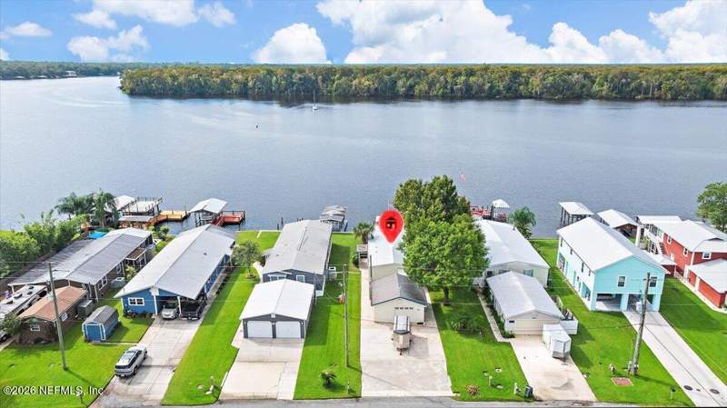 2 bedroom Mobile Home at 232 Sportsman Drive, Sportsman Harbor 2, Welaka — photo 2