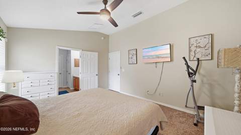 7681 Vandalay Drive, Jacksonville FL - photo 19 of 47