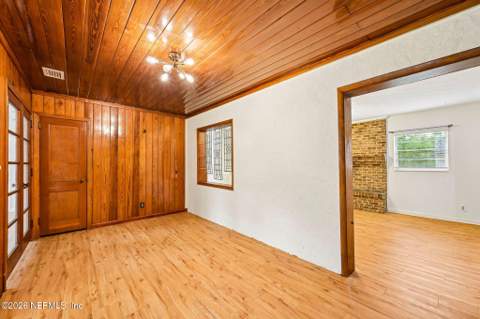 5732 Cedar Forest Drive, Jacksonville FL - photo 12 of 44