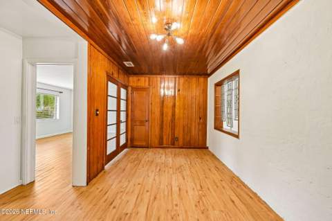 5732 Cedar Forest Drive, Jacksonville FL - photo 13 of 44