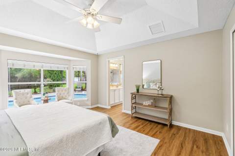 1048 Buttercup Drive, Jacksonville FL - photo 22 of 78
