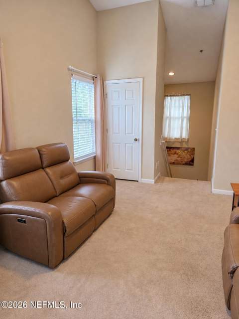 575 Oakleaf Plantation Parkway #609, Orange Park FL - photo 6 of 19
