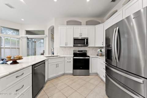 1904 Bluebonnet Way, Fleming Island FL - photo 7 of 47