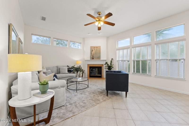 4 bedroom Single Family Residence at 1904 Bluebonnet Way, Pace Island, Fleming Island — photo 5