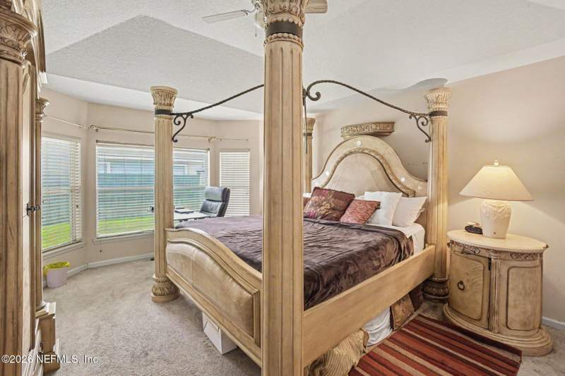 4 bedroom Single Family Residence at 12197 Captiva Bluff Circle, Captiva Bluff, Jacksonville — photo 4