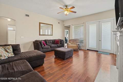 12197 Captiva Bluff Circle, Jacksonville FL - photo 7 of 16
