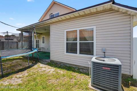 12197 Captiva Bluff Circle, Jacksonville FL - photo 15 of 16