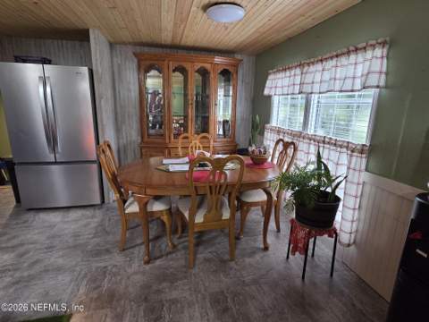 140 Yancey Circle, Satsuma FL - photo 7 of 29