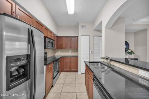 10435 Midtown Parkway #123, Jacksonville FL - photo 7 of 43