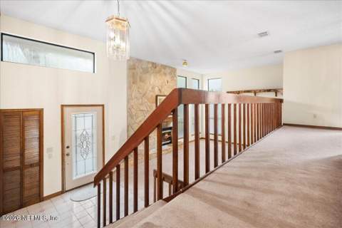 4320 Springmoor Drive, Jacksonville FL - photo 9 of 41