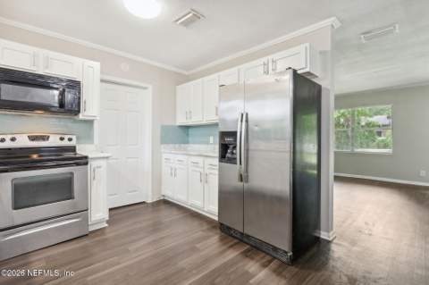 2727 Shady Oak Lane, Orange Park FL - photo 13 of 32