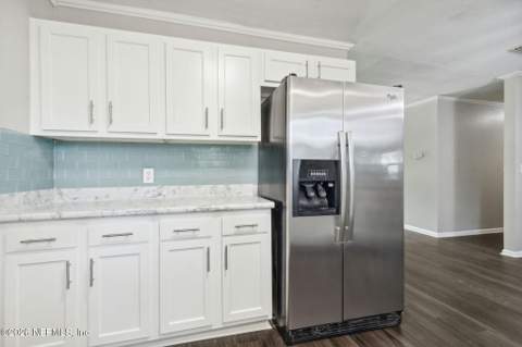 2727 Shady Oak Lane, Orange Park FL - photo 15 of 32