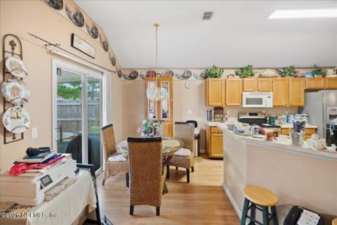 5368 Lacy Jane Way, Jacksonville FL - photo 8 of 25