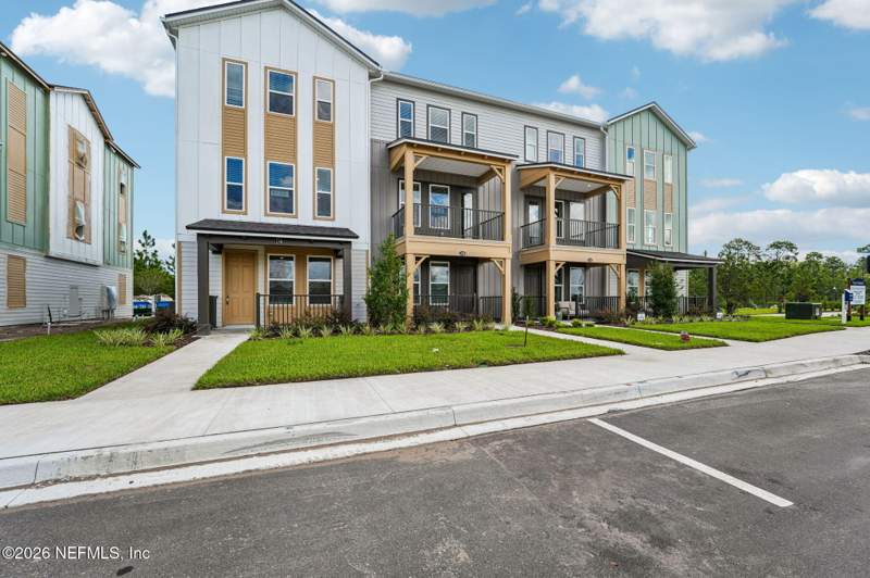 4 bedroom Townhouse at 12144 Ashview Lane #15-88, Everrange, Jacksonville — photo 2