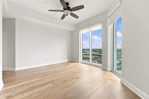 1431 Riverplace Boulevard #2201, Jacksonville FL - photo 18 of 51