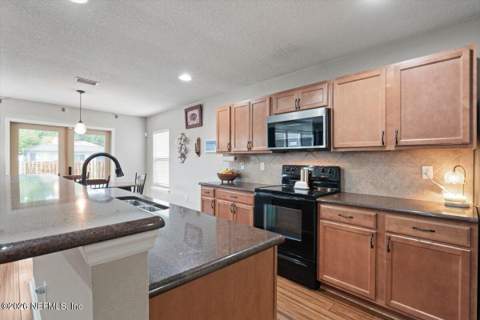 75061 Brookwood Drive, Yulee FL - photo 19 of 62