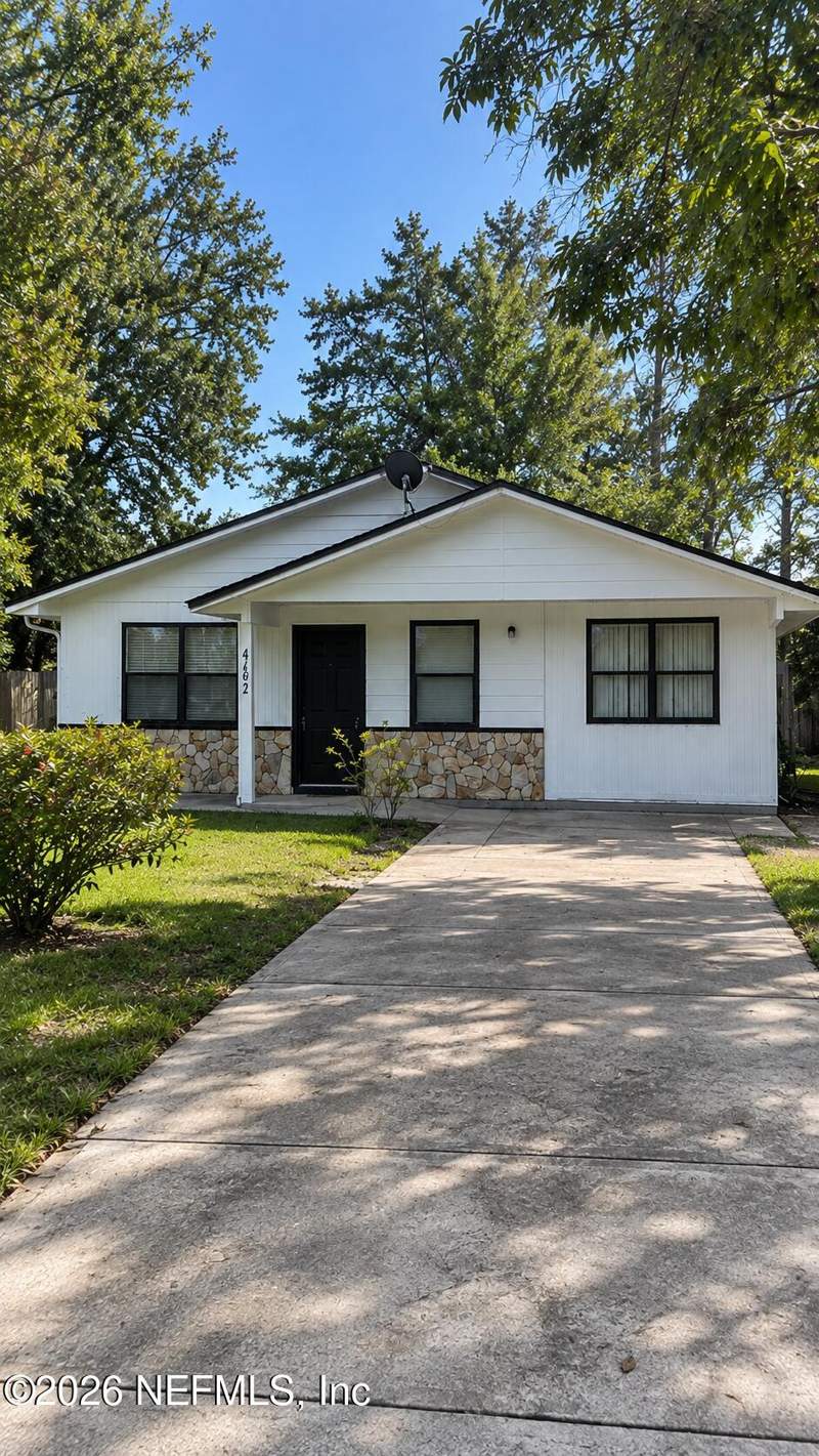 3 bedroom Single Family Residence at 462 Sally Street, Green Cove Heights, Green Cove Springs — photo 3