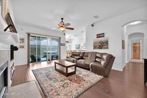 14322 Fish Eagle Drive, Jacksonville FL - photo 11 of 47