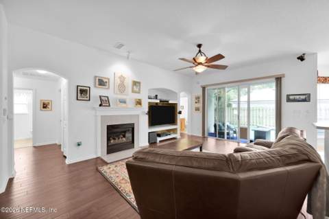 14322 Fish Eagle Drive, Jacksonville FL - photo 12 of 47